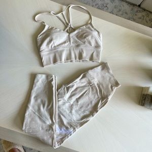 Alo bone/white legging/sports bra set